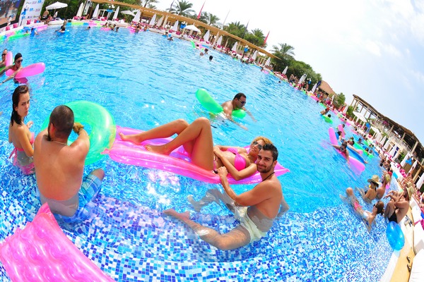 Pool Party at Edde Sands
